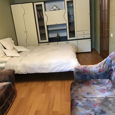 Beautiful Apartment On Korolenka 31 文尼察 外观 照片