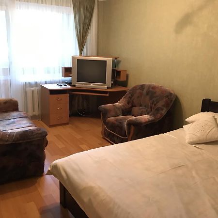 Beautiful Apartment On Korolenka 31 文尼察 外观 照片